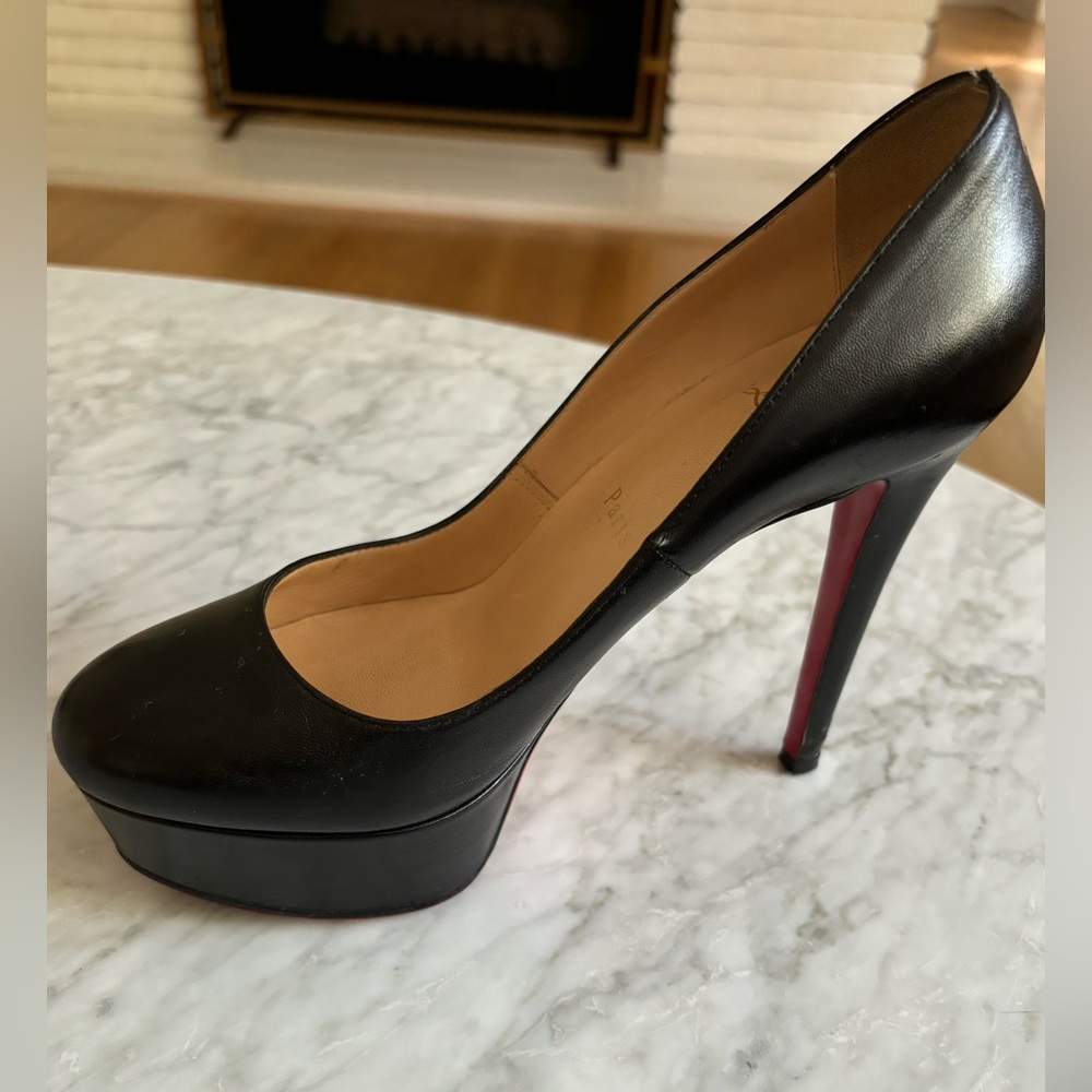 Christian Lou Black leather Bianca platform pumps
